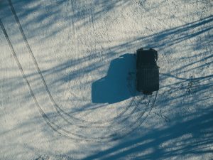 U shaped snow tracks to depict the U rule of crowdfunding